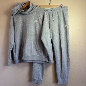 nike sweat suits womens sale